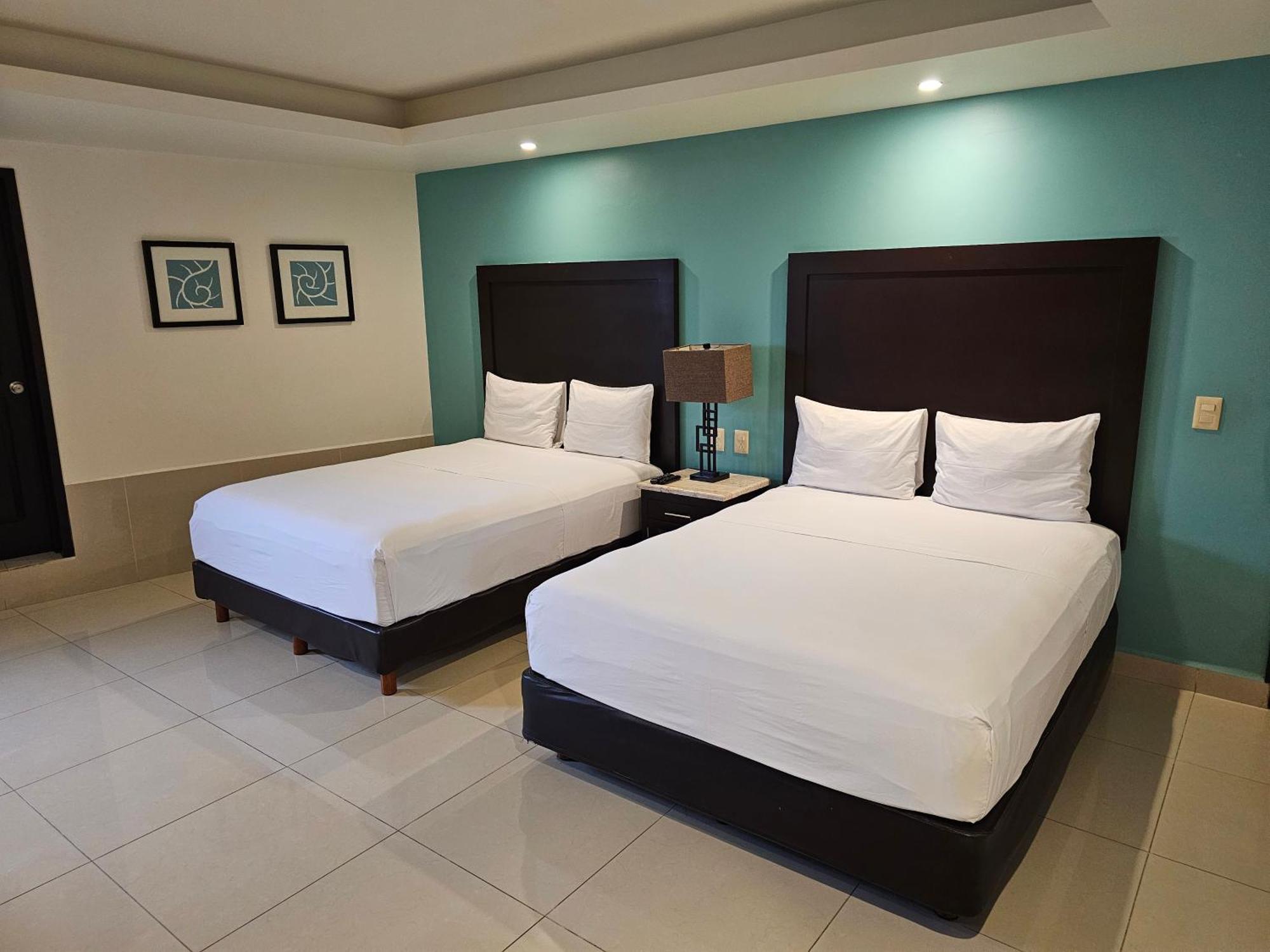 Hotel Maria Elena Cabo San Lucas Eksteriør billede