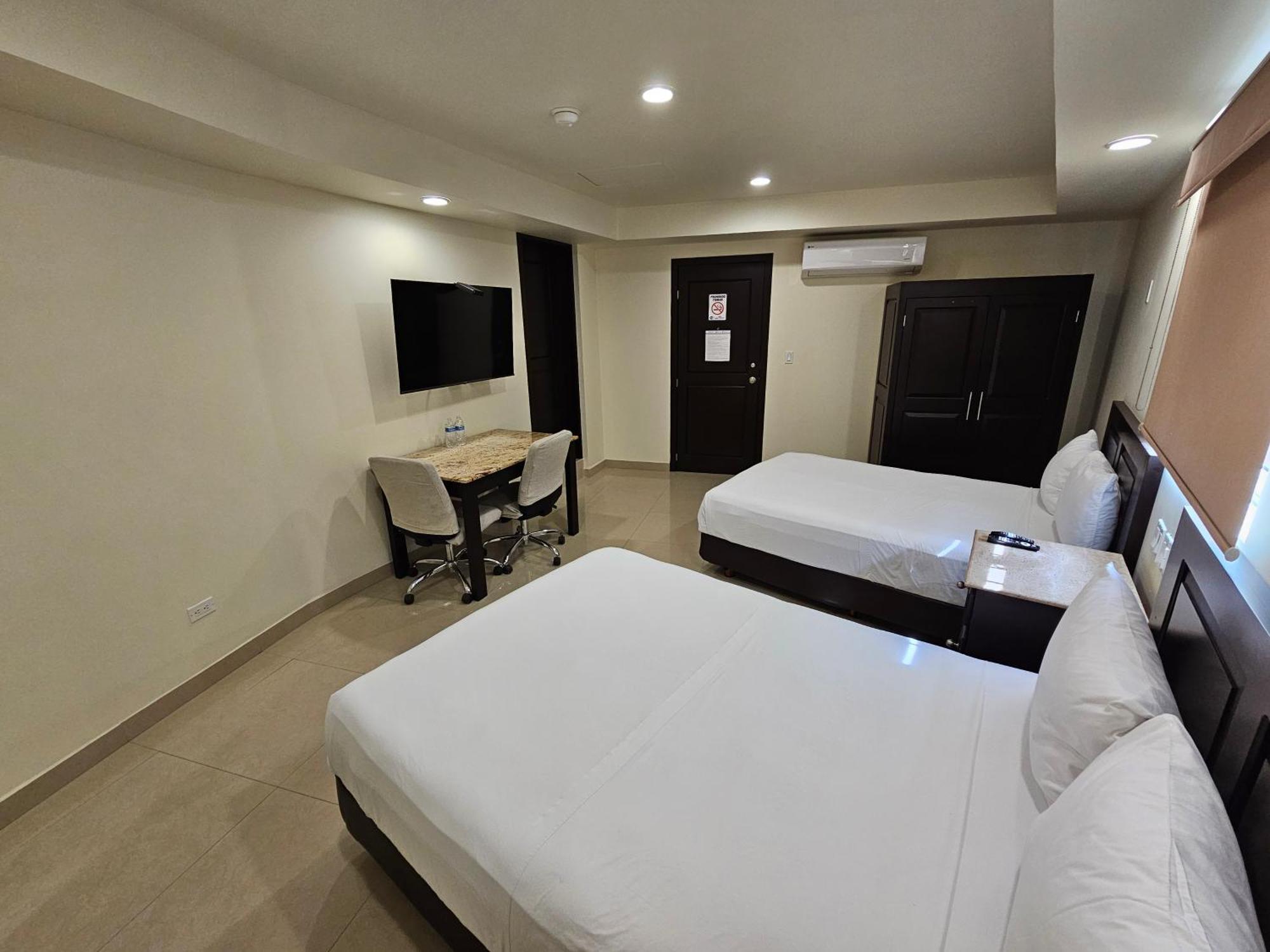 Hotel Maria Elena Cabo San Lucas Eksteriør billede