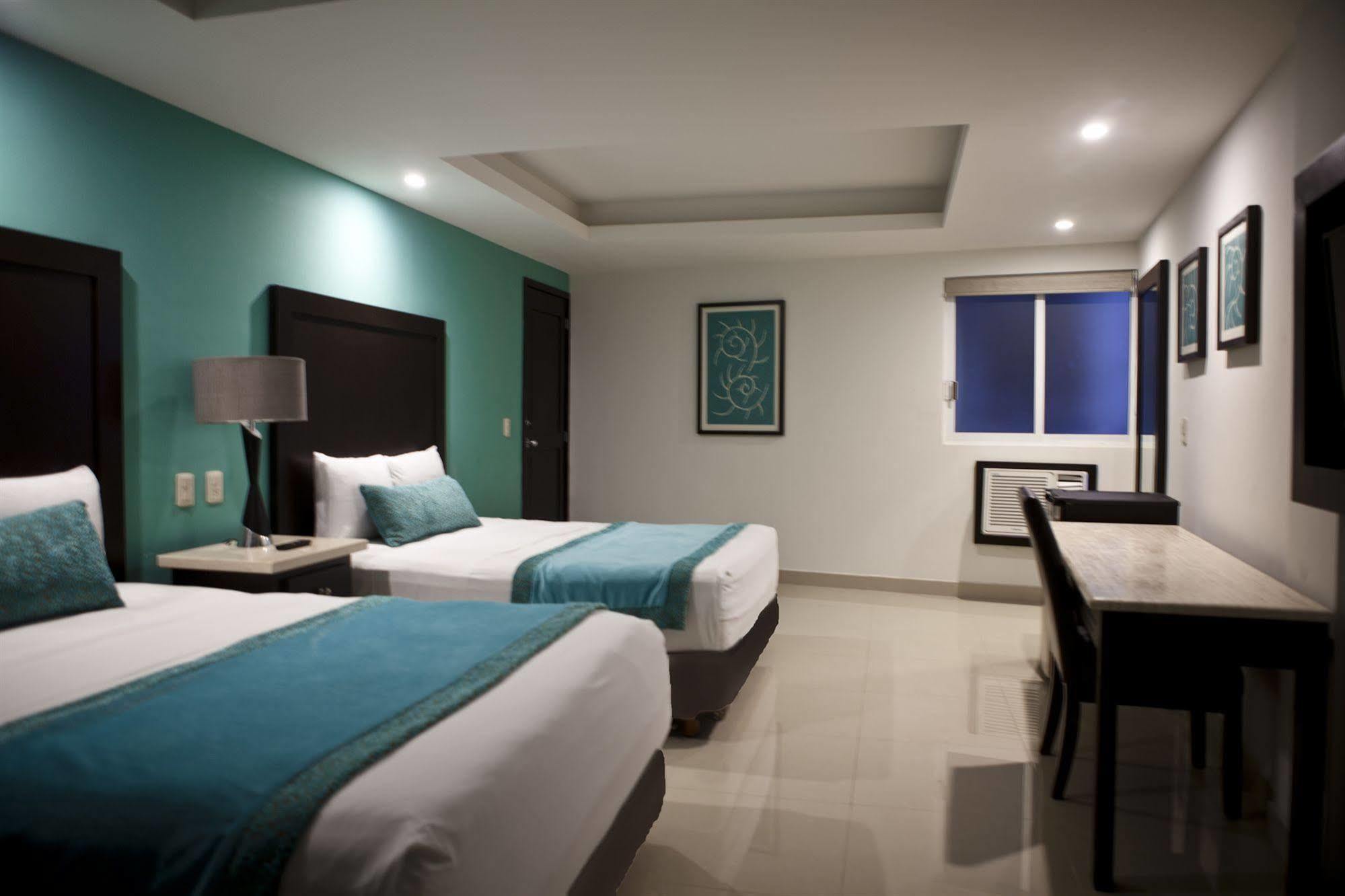 Hotel Maria Elena Cabo San Lucas Eksteriør billede